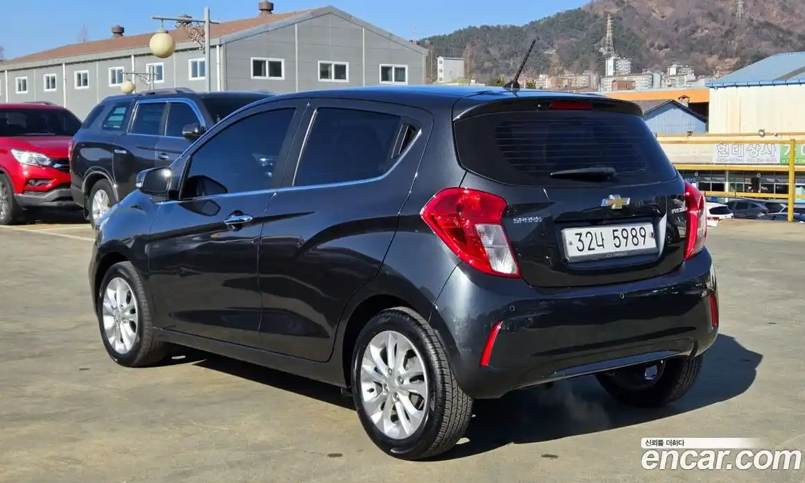 Chevrolet Spark 2019 1.0 автомат (гидро), фото 2