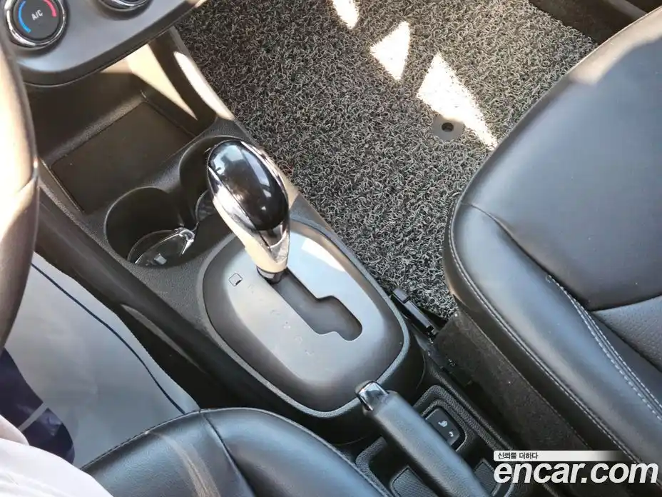 Chevrolet Spark 2019 1.0 автомат (гидро), фото 9