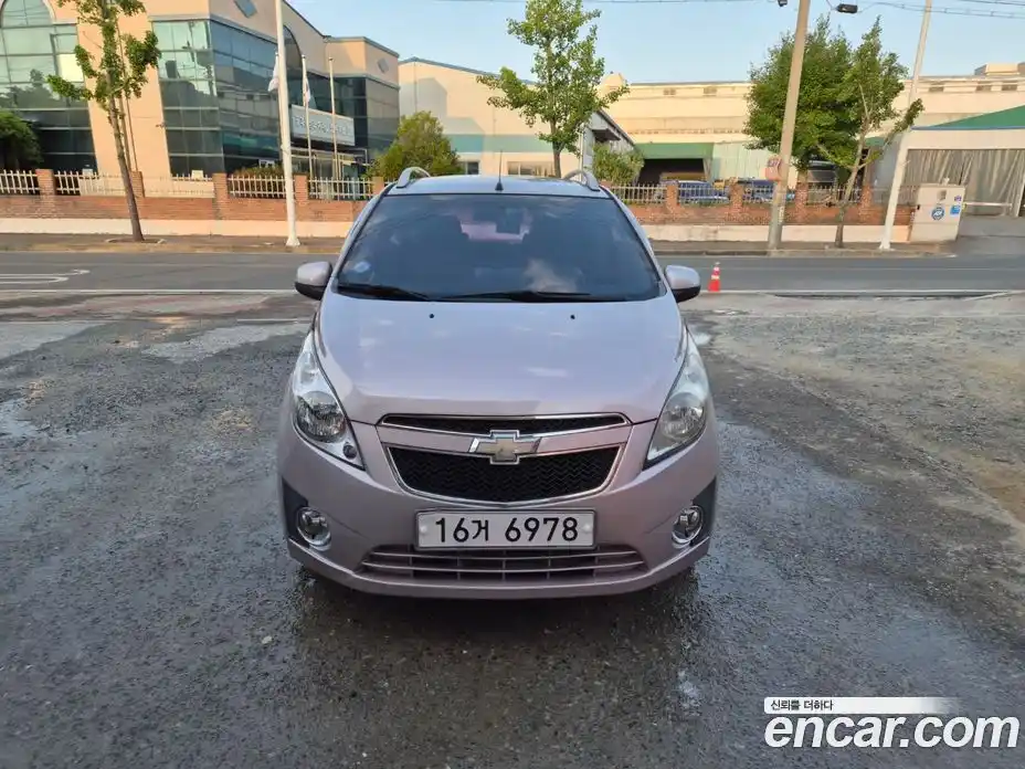Chevrolet Spark 2011 1.0 автомат (гидро), фото 3
