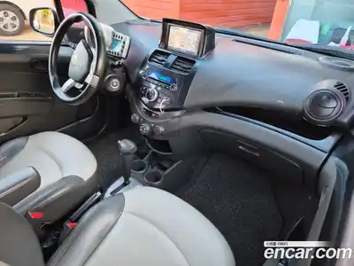 Chevrolet Spark 2011 1.0 автомат (гидро), миниатюра 7