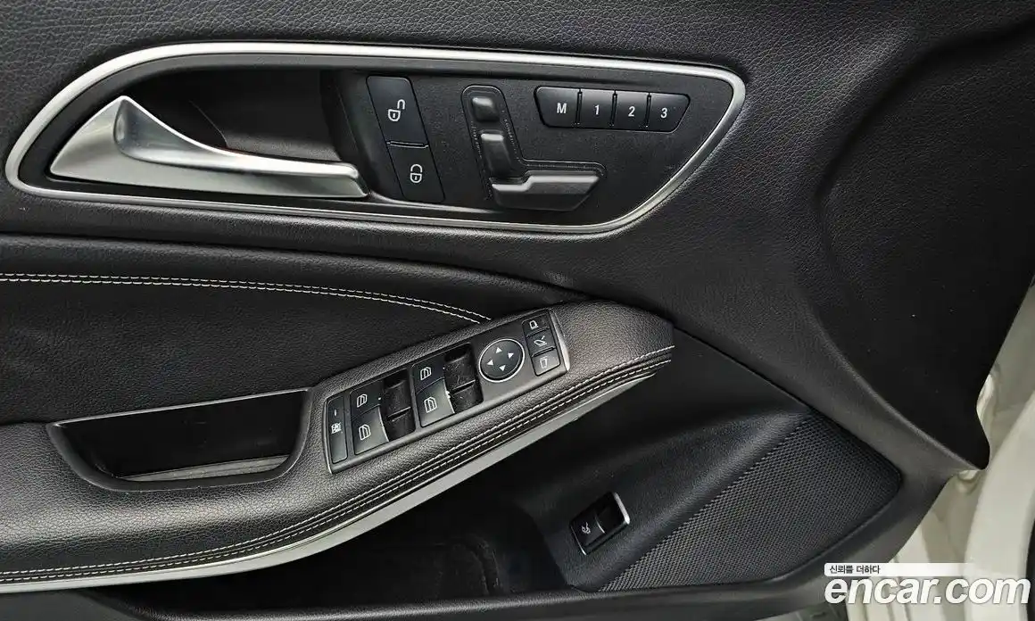 Mercedes-Benz CLA-Class 2016 2.1 гидро, фото 16 Mercedes-Benz CLA-Class 2016 2.1 гидро, фото 16