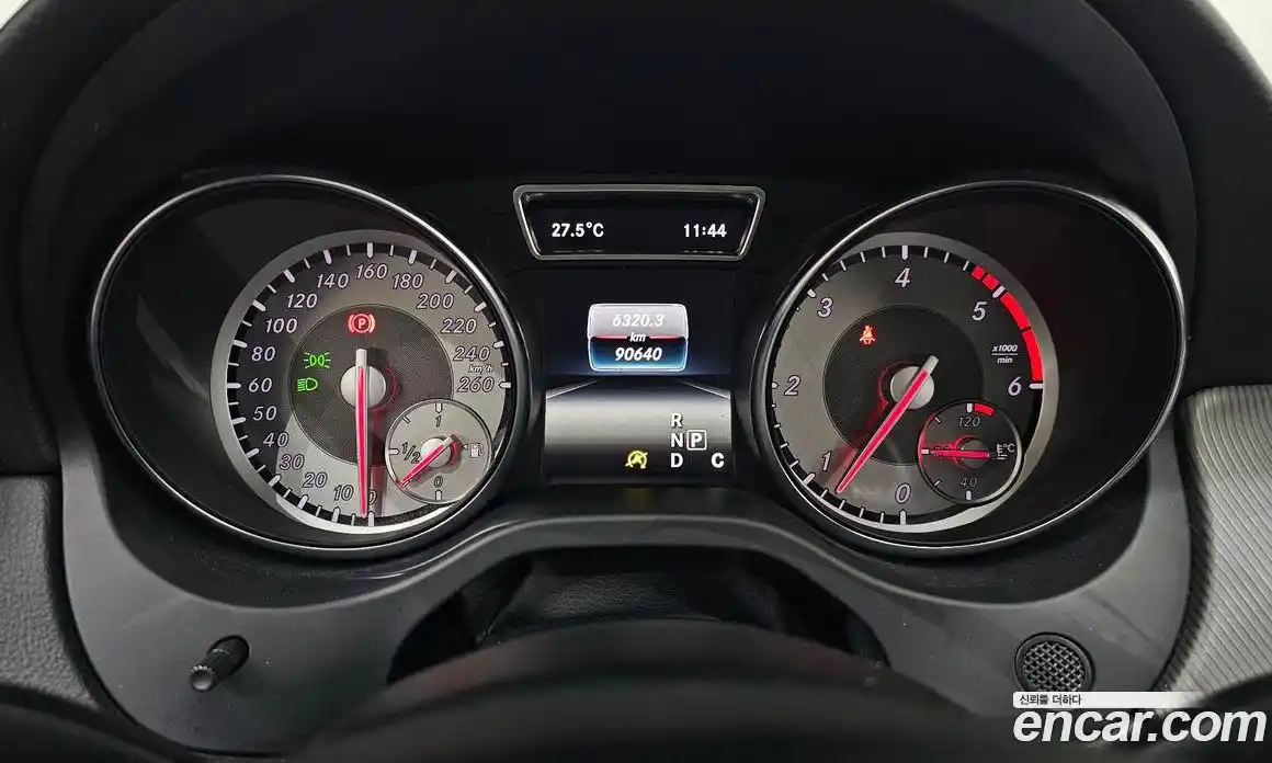 Mercedes-Benz CLA-Class 2016 2.1 гидро, фото 8 Mercedes-Benz CLA-Class 2016 2.1 гидро, фото 8