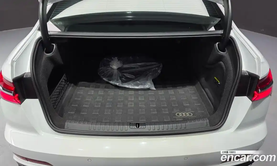 Audi A6 2021 3.0 автомат (гидро), фото 24