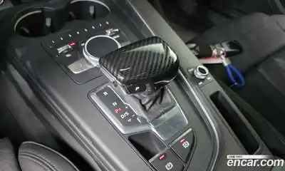 Audi A4 2019 2.0 автомат (гидро), миниатюра 12