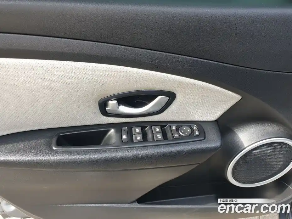 Renault SM3 2017 1.6 гидро, фото 17