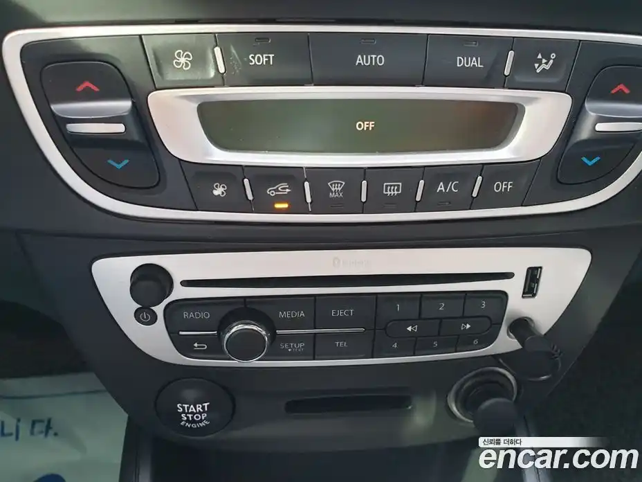 Renault SM3 2017 1.6 гидро, фото 10