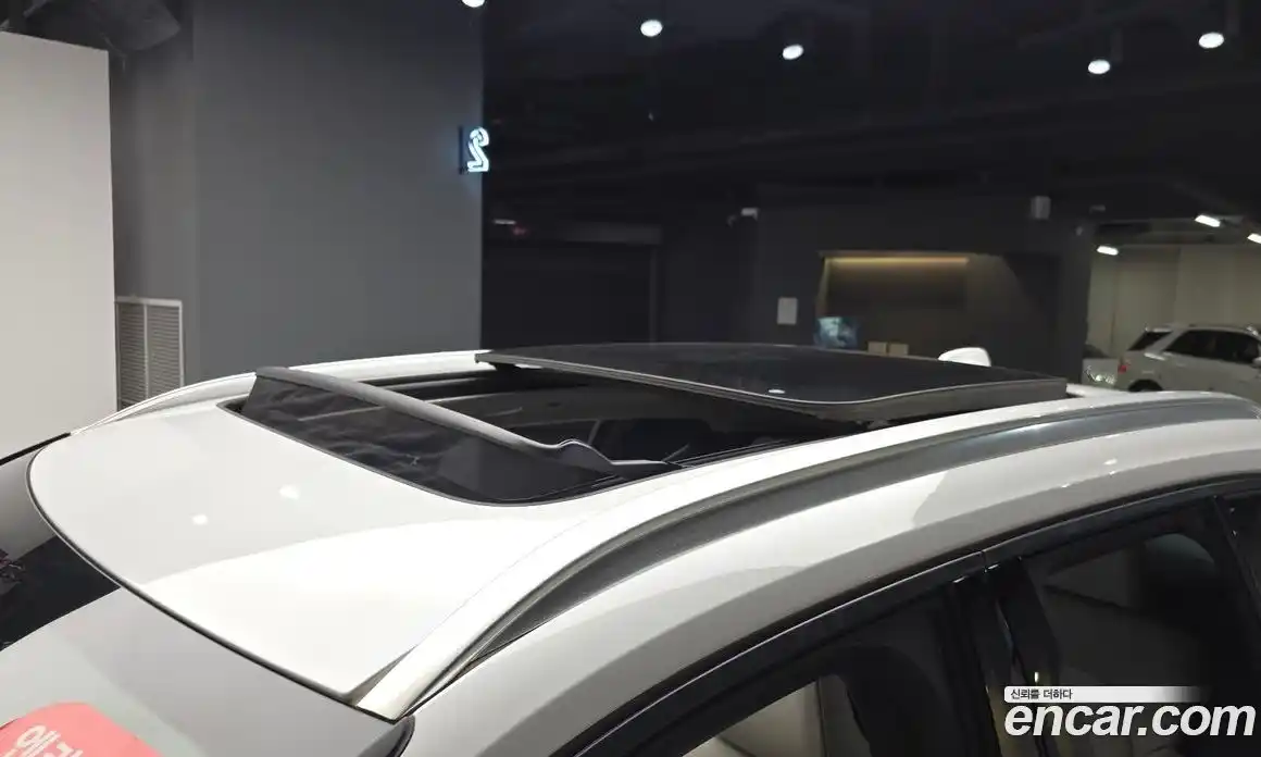 Volvo XC40 2022 2.0 автомат (гидро), фото 26