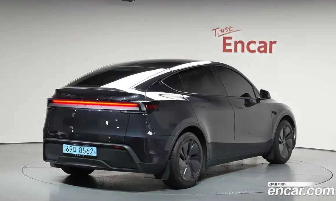 Tesla Model Y 2025 0.2 гидро, фото 1