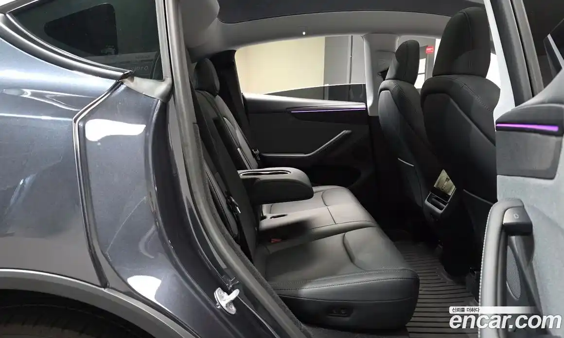 Tesla Model Y 2025 0.2 гидро, фото 16
