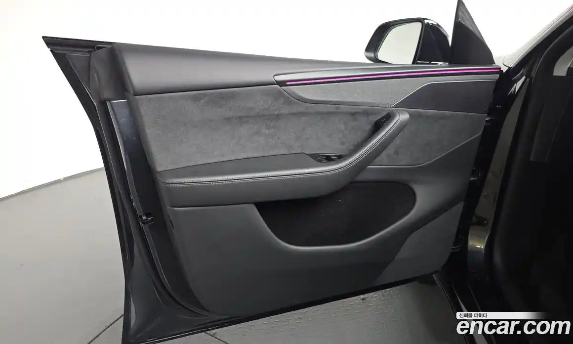 Tesla Model Y 2025 0.2 гидро, фото 13