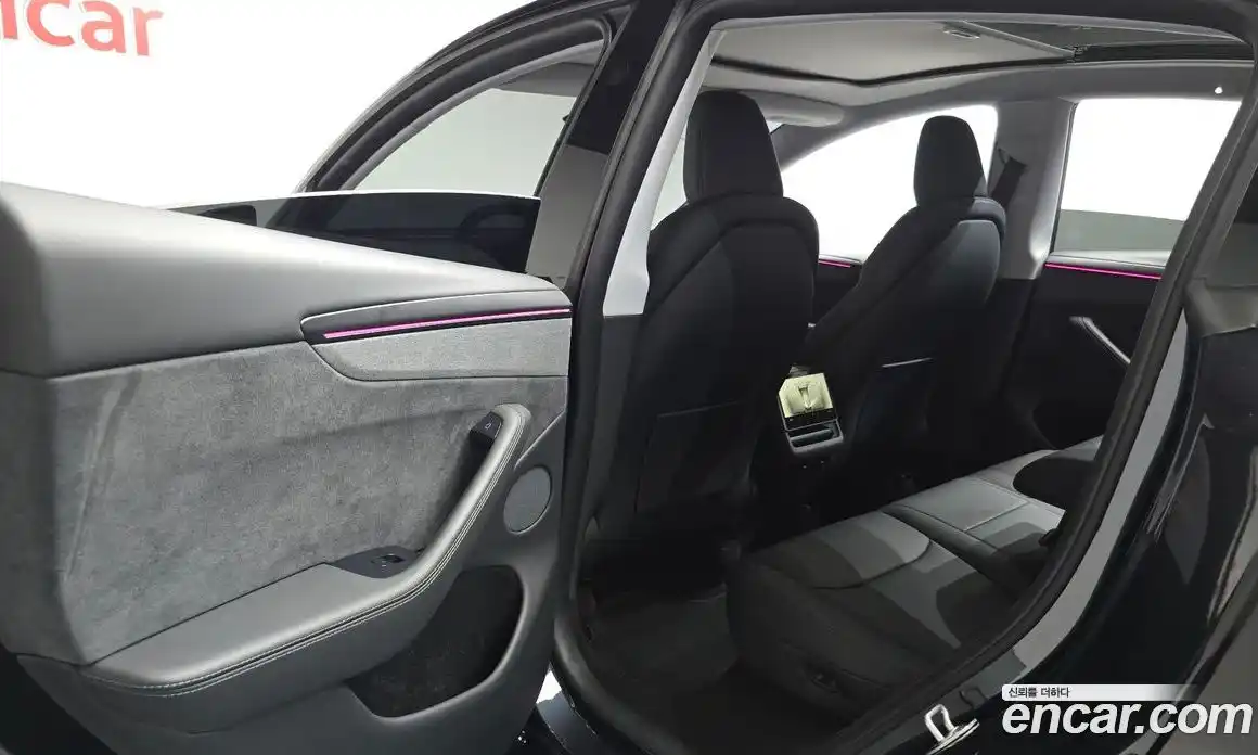 Tesla Model Y 2025 0.2 гидро, фото 15