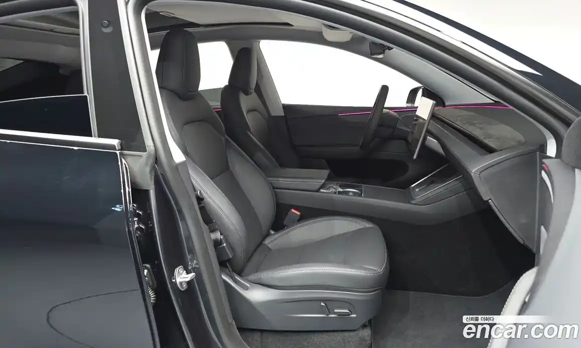 Tesla Model Y 2025 0.2 гидро, фото 16