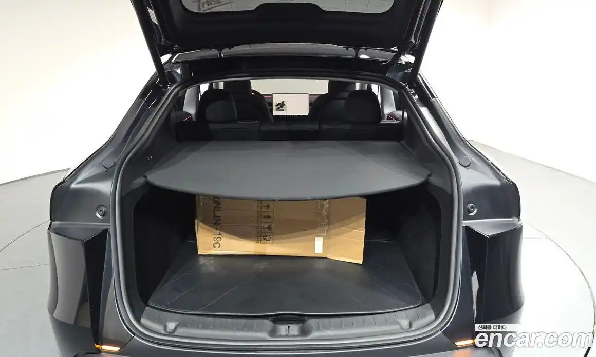 Tesla Model Y 2025 0.2 гидро, фото 30