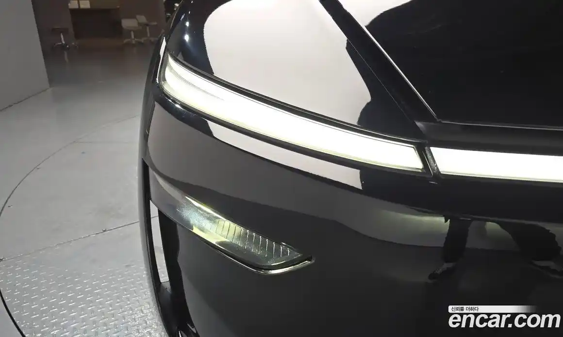 Tesla Model Y 2025 0.2 гидро, фото 7