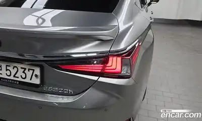 Lexus ES 2023 2.5 гидро, миниатюра 9