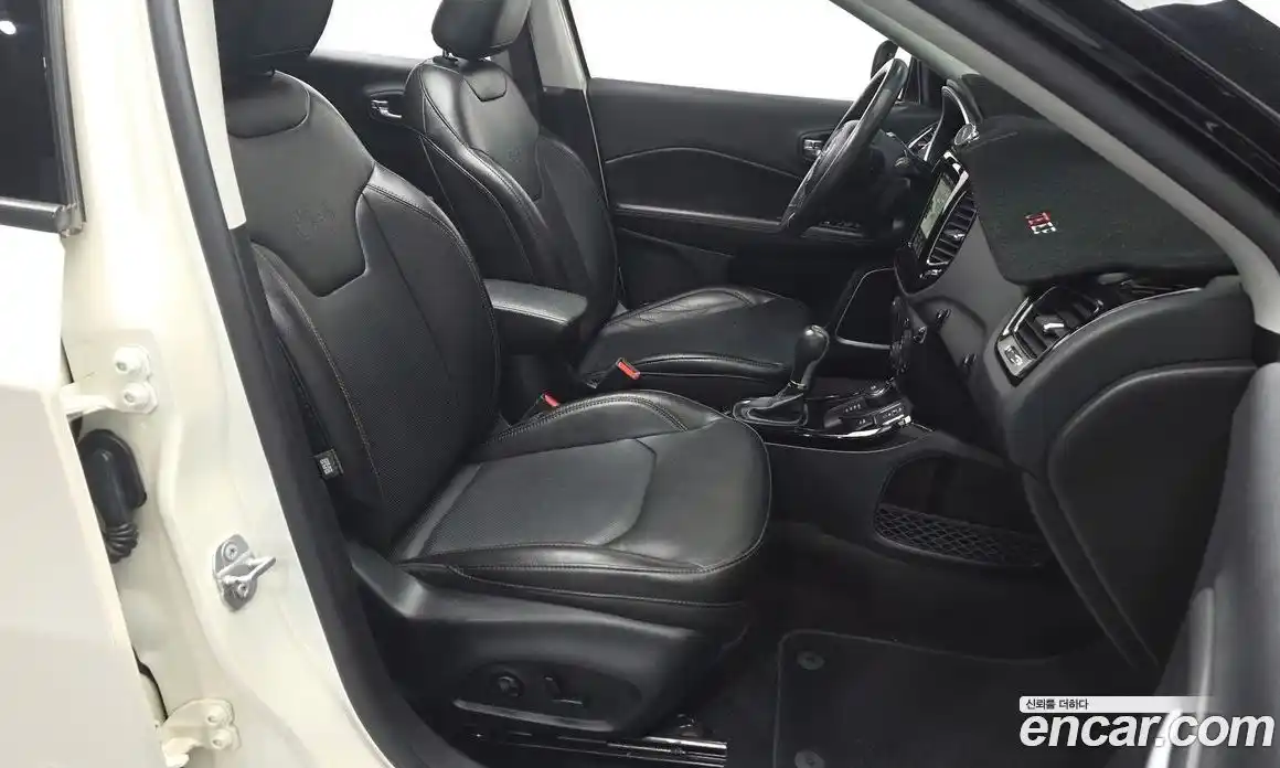 Jeep Compass 2019 2.4 автомат (гидро), фото 18