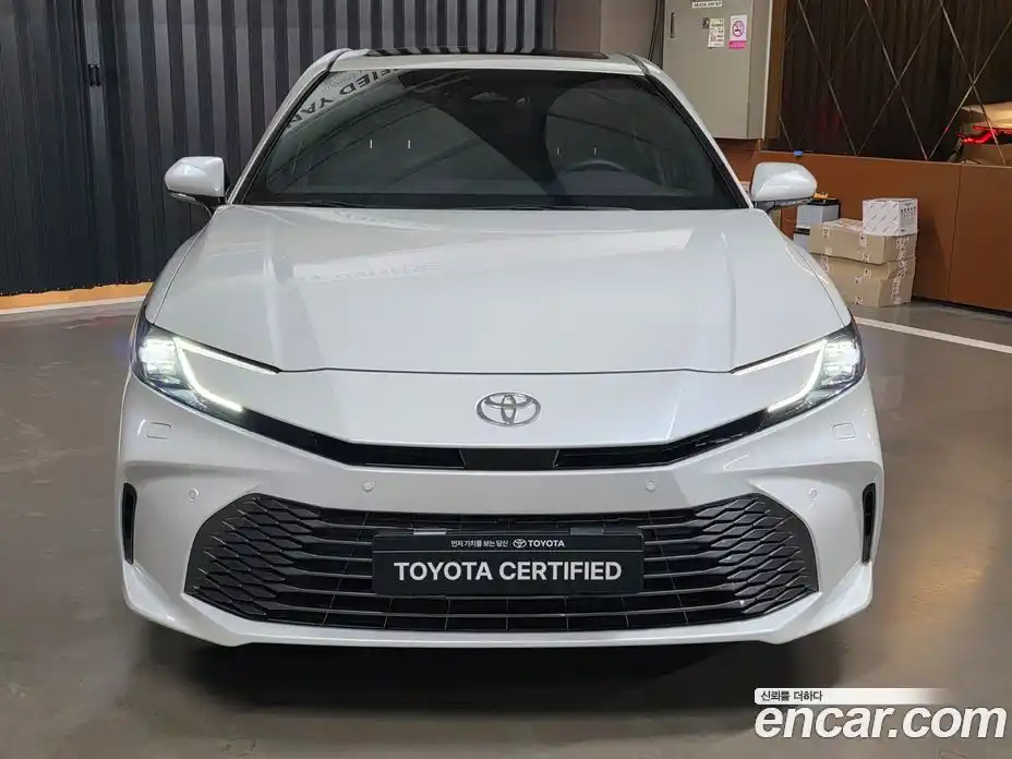 Toyota Camry 2025 2.5 гидро, фото 3