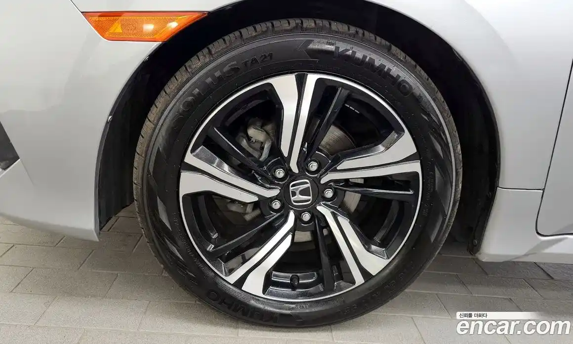Honda Civic 2017 2.0 автомат (гидро), фото 5