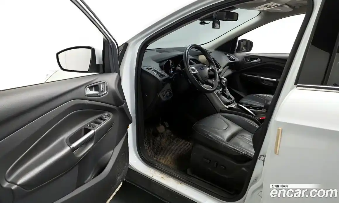 Ford Kuga 2016 2.0 автомат (гидро), фото 10