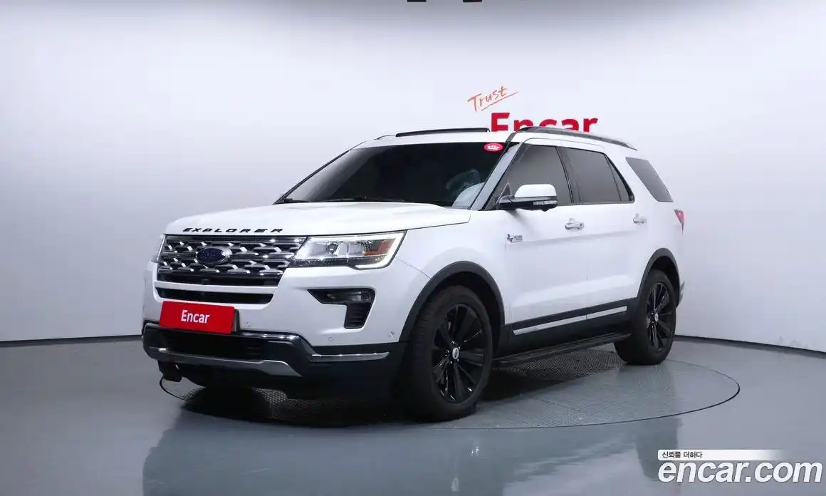 Ford Explorer 2018 2.3 автомат (гидро), фото 1