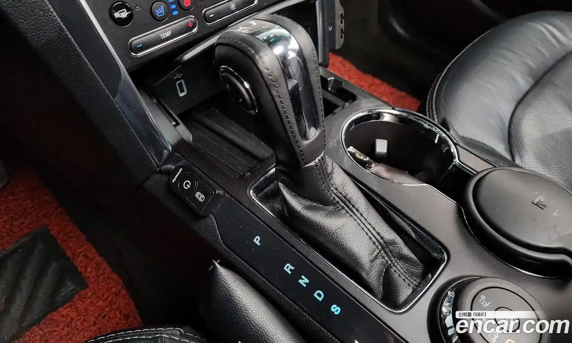 Ford Explorer 2018 2.3 автомат (гидро), фото 9