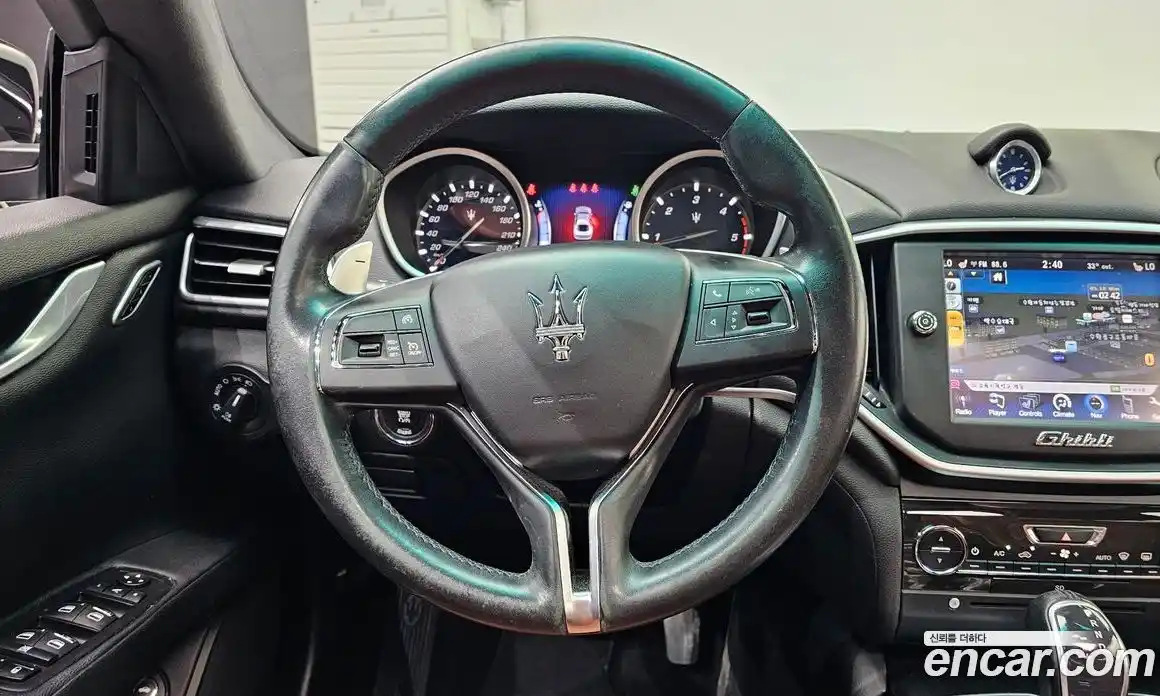Maserati Ghibli 2015 3.0 гидро, фото 13