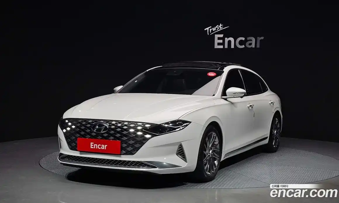 Hyundai Grandeur 2020 2.5 автомат (гидро), фото 1