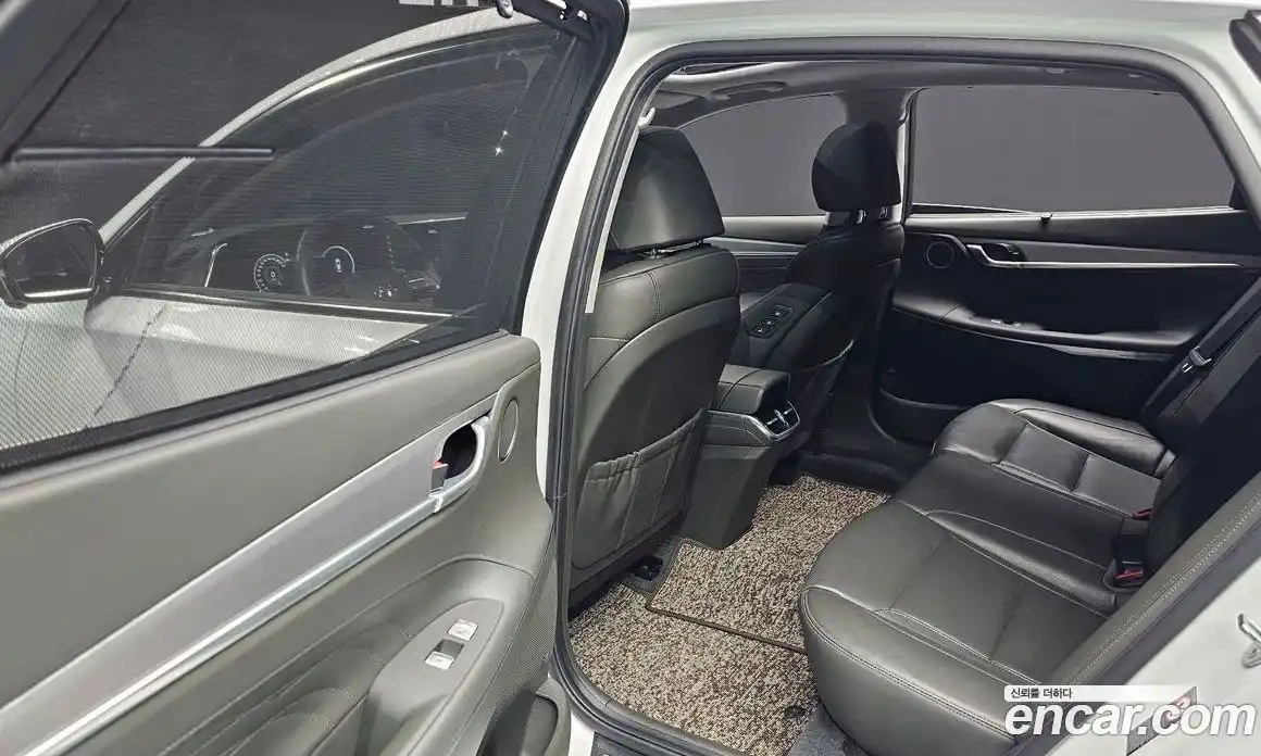 Hyundai Grandeur 2020 2.5 автомат (гидро), фото 17