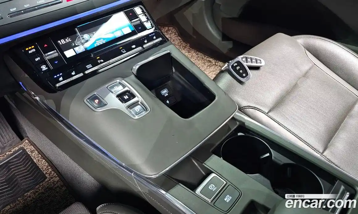Hyundai Grandeur 2020 2.5 автомат (гидро), фото 9