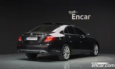 Mercedes-Benz E-Class 2016 2.0 автомат (гидро), миниатюра 2