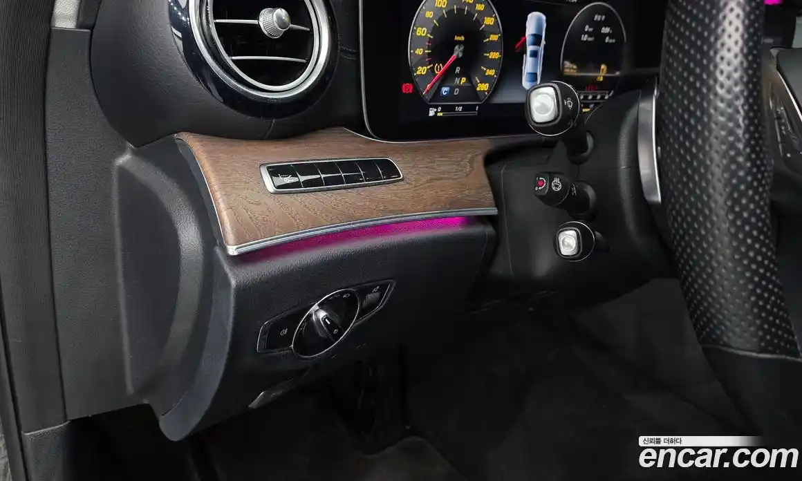 Mercedes-Benz E-Class 2016 2.0 автомат (гидро), фото 28