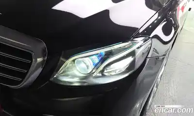 Mercedes-Benz E-Class 2016 2.0 автомат (гидро), миниатюра 8