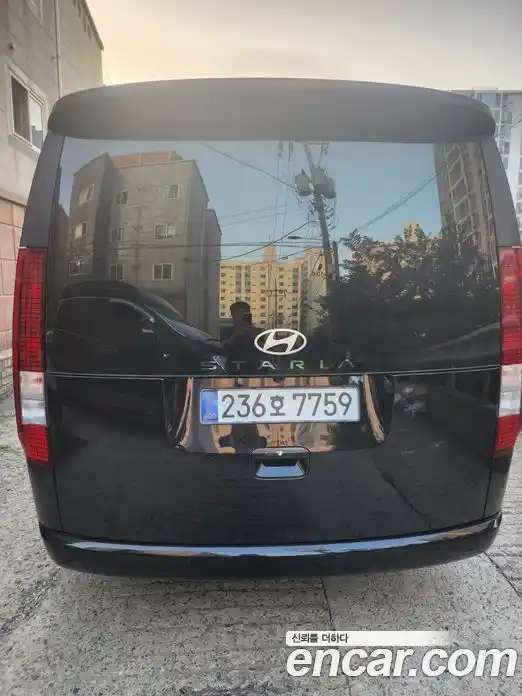 Hyundai Staria 2026 1.6 автомат (гидро), фото 4