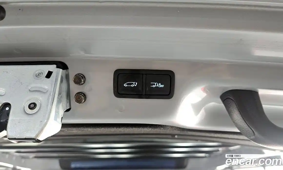 Hyundai Staria 2025 2.2 автомат (гидро), фото 20