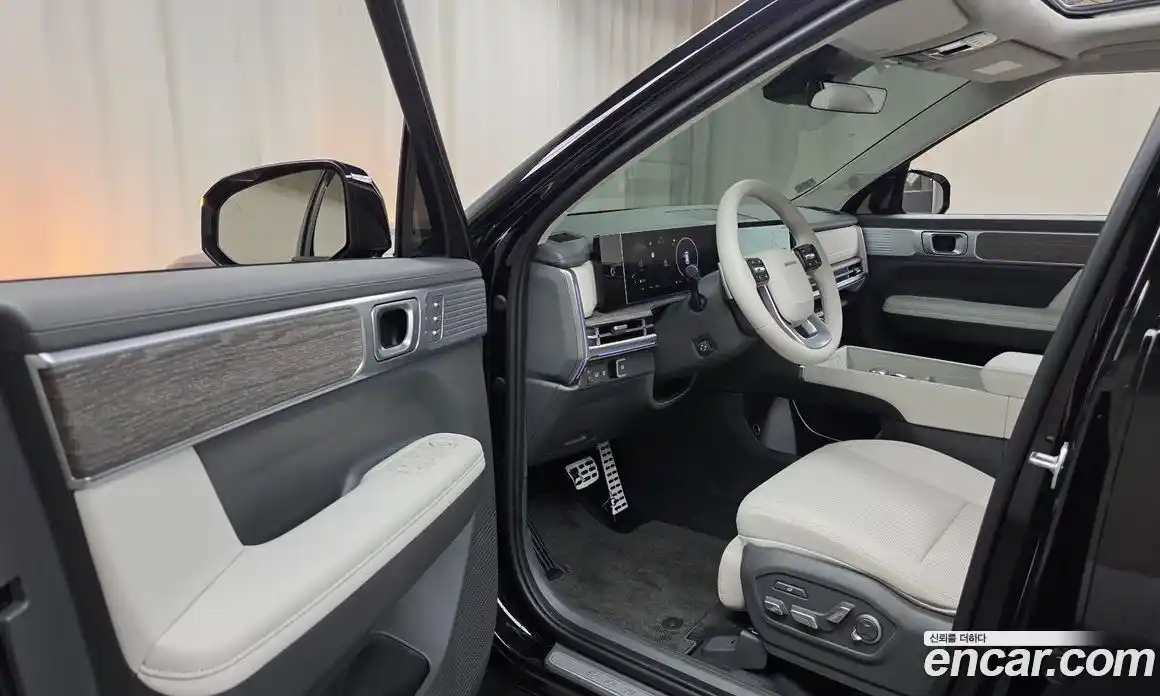 Hyundai Santa Fe 2024 1.6 автомат (гидро), фото 13