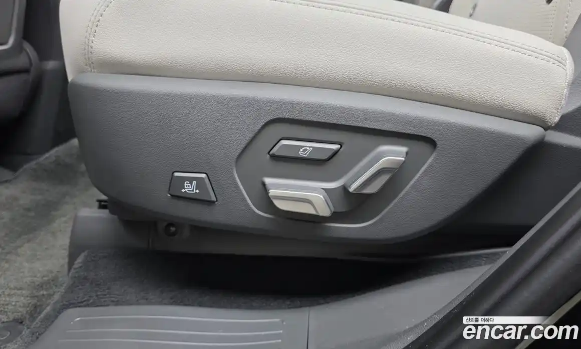 Hyundai Santa Fe 2024 1.6 автомат (гидро), фото 28