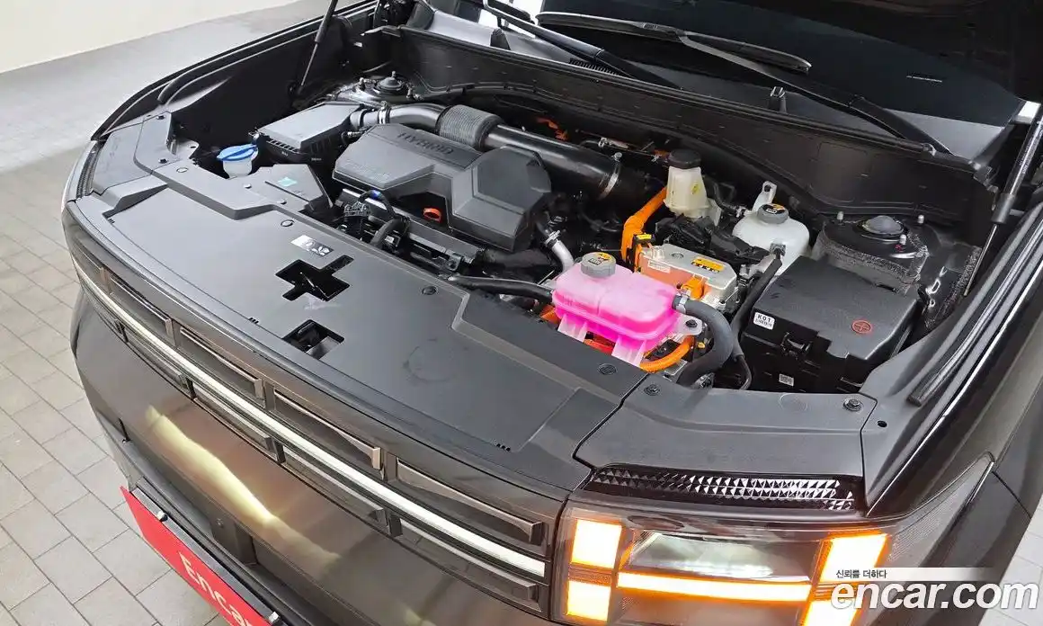 Hyundai Santa Fe 2024 1.6 автомат (гидро), фото 6