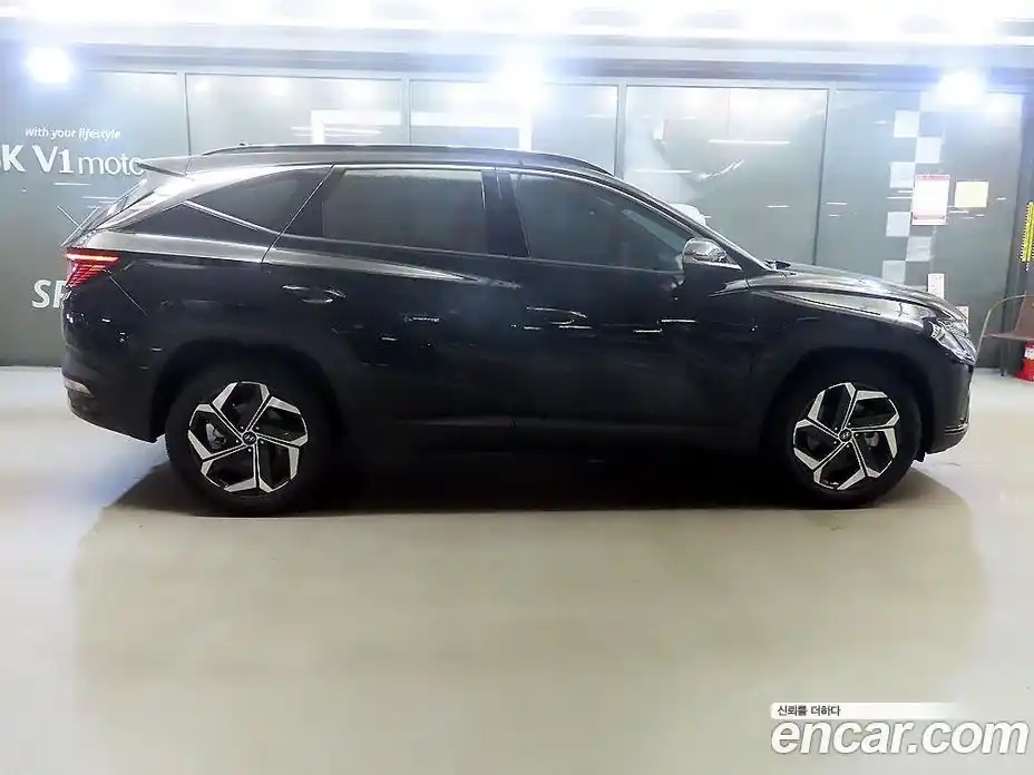 Hyundai Tucson 2022 1.6 автомат (гидро), фото 3
