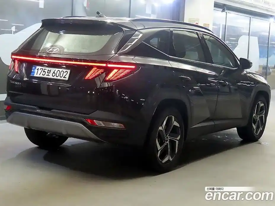 Hyundai Tucson 2022 1.6 автомат (гидро), фото 4