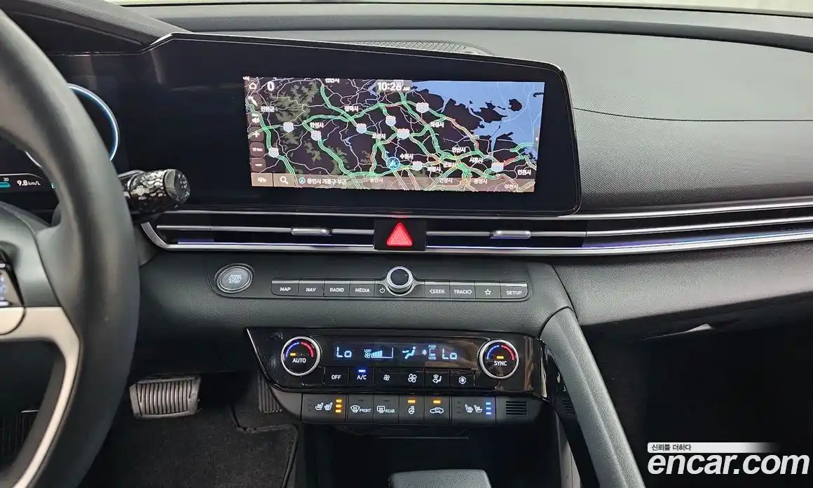Hyundai Avante 2023 1.6 автомат (гидро), фото 18