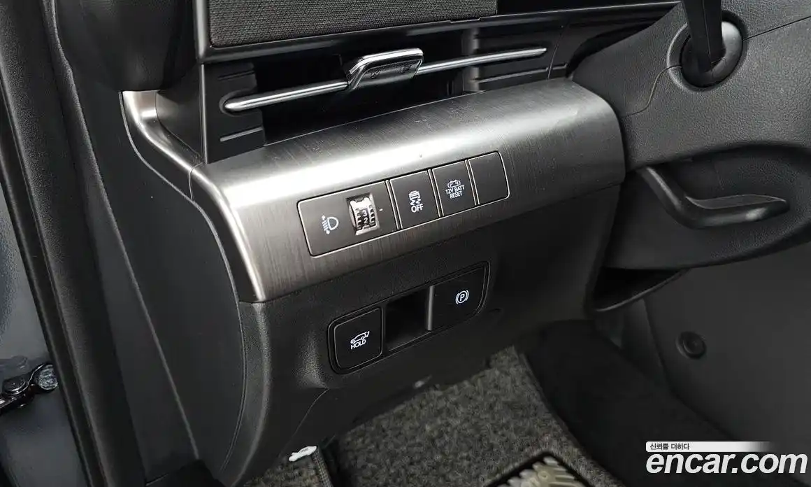 Hyundai Kona 2025 1.6 автомат (гидро), фото 24