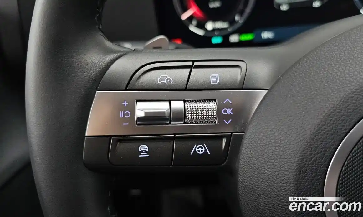 Hyundai Kona 2025 1.6 автомат (гидро), фото 28