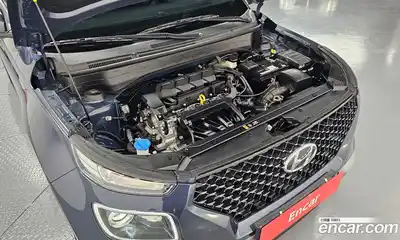 Hyundai Venue 2023 1.6 автомат (гидро), миниатюра 6