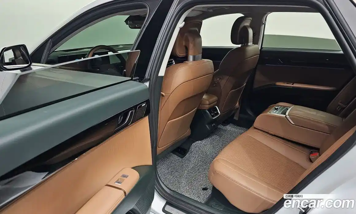 Hyundai Grandeur 2023 1.6 автомат (гидро), фото 16