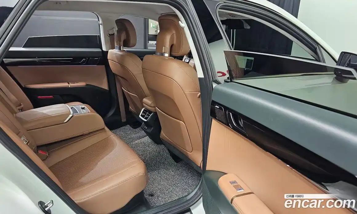 Hyundai Grandeur 2023 1.6 автомат (гидро), фото 17