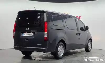 Hyundai Staria 2024 2.2 автомат (гидро), миниатюра 2