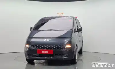 Hyundai Staria 2024 2.2 автомат (гидро), миниатюра 3