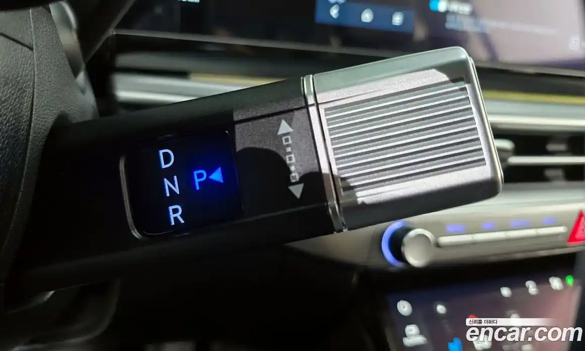 Hyundai Grandeur 2023 2.5 автомат (гидро), фото 12
