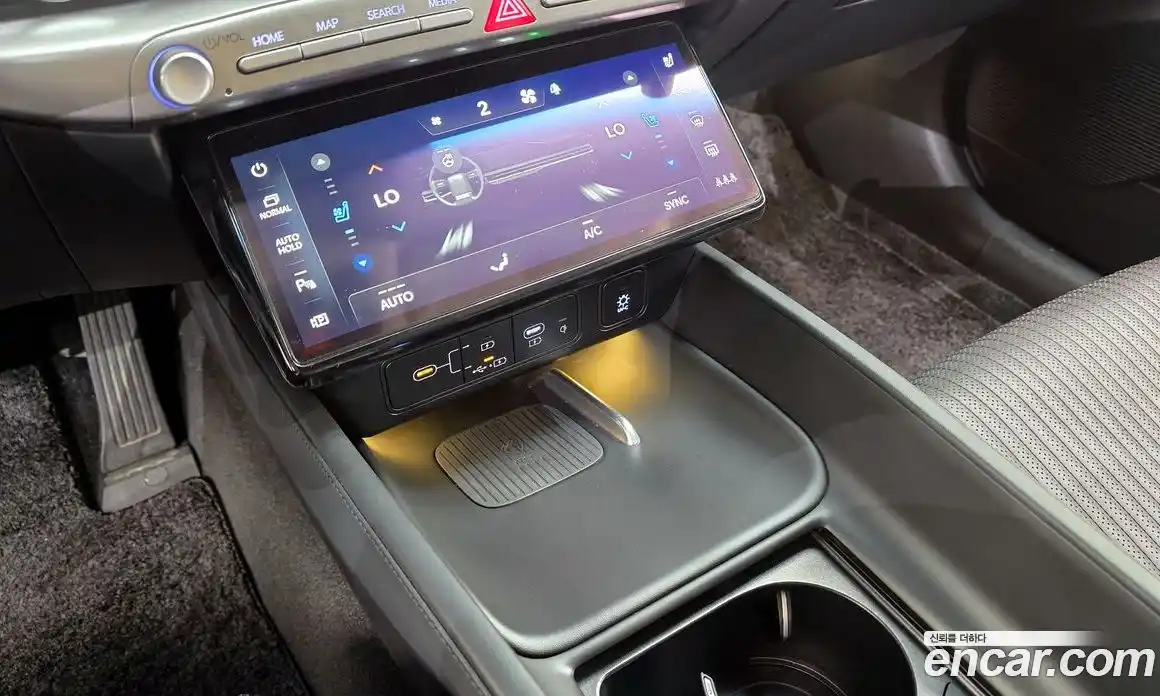 Hyundai Grandeur 2023 2.5 автомат (гидро), фото 24