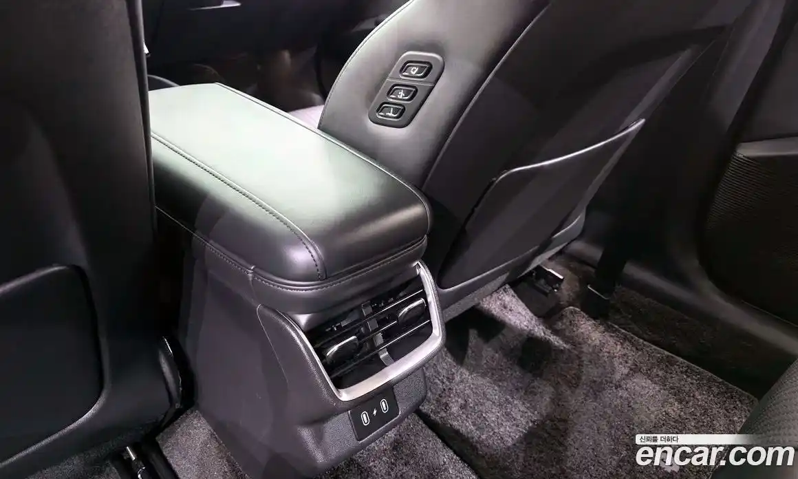 Hyundai Grandeur 2023 2.5 автомат (гидро), фото 34